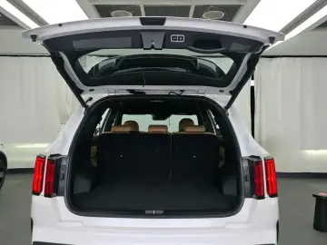 2022 Kia Sorento с пробегом 110 803 км