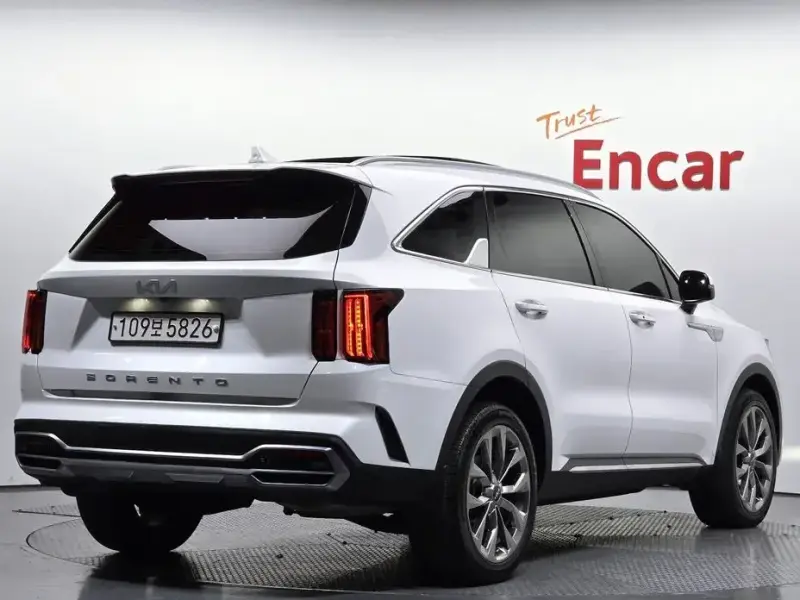 2022 Kia Sorento с пробегом 83 469 км
