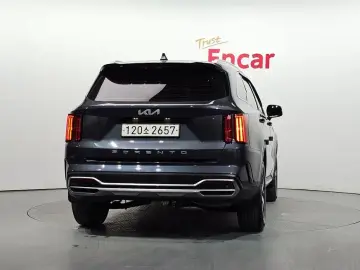 2022 Kia Sorento с пробегом 143 602 км