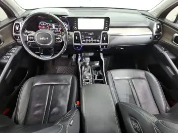 2022 Kia Sorento с пробегом 143 602 км