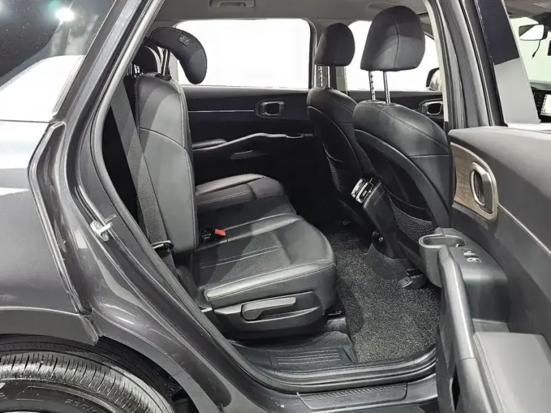 2022 Kia Sorento с пробегом 143 602 км