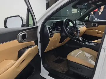 2021 Kia Sorento с пробегом 91 008 км