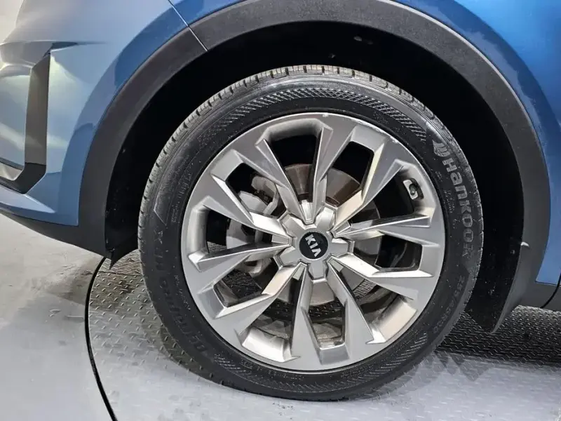 2020 Kia Sorento с пробегом 77 608 км