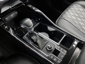 2022 Kia Sorento с пробегом 62 290 км