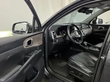 2022 Kia Sorento с пробегом 62 290 км