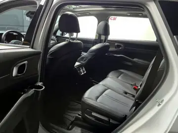 2020 Kia Sorento с пробегом 97 078 км