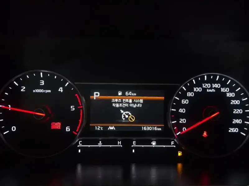 2022 Kia Sorento с пробегом 163 016 км