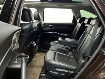 2020 Kia Sorento с пробегом 106 371 км