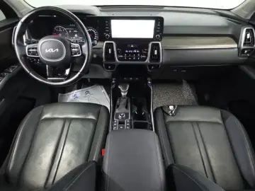 2022 Kia Sorento с пробегом 43 380 км