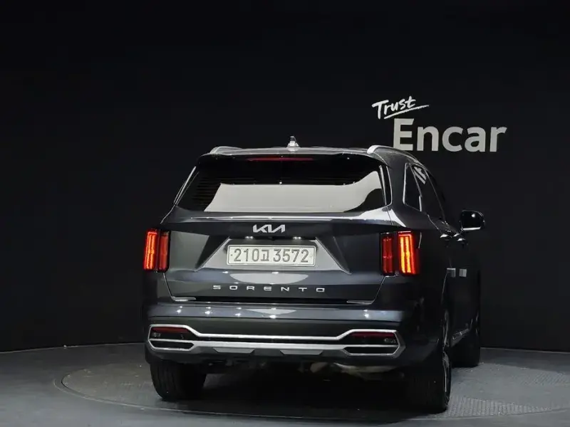 2021 Kia Sorento с пробегом 57 956 км