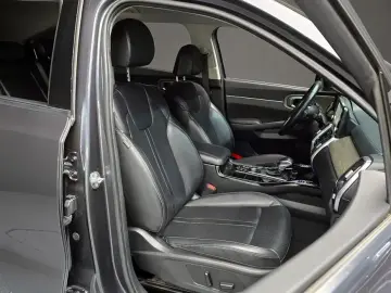 2021 Kia Sorento с пробегом 57 956 км