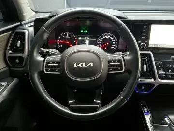 2021 Kia Sorento с пробегом 57 956 км