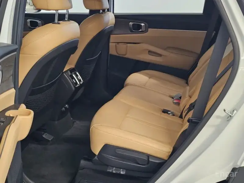 2021 Kia Sorento с пробегом 66 400 км