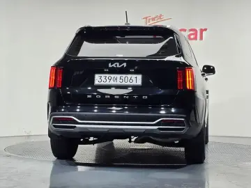 2021 Kia Sorento с пробегом 90 943 км