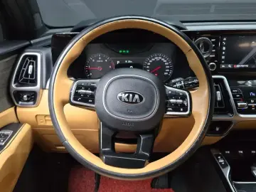 2020 Kia Sorento с пробегом 115 071 км