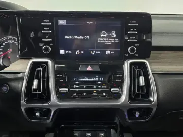 2021 Kia Sorento с пробегом 90 943 км