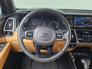 2021 Kia Sorento с пробегом 73 696 км