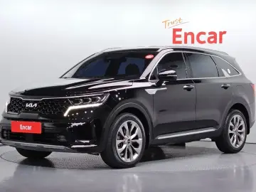 2023 Kia Sorento с пробегом 20 892 км