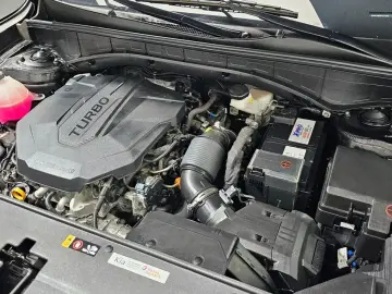 2023 Kia Sorento с пробегом 20 892 км