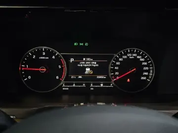 2023 Kia Sorento с пробегом 20 892 км