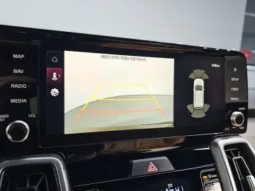 2023 Kia Sorento с пробегом 20 892 км