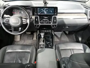 2022 Kia Sorento с пробегом 95 916 км