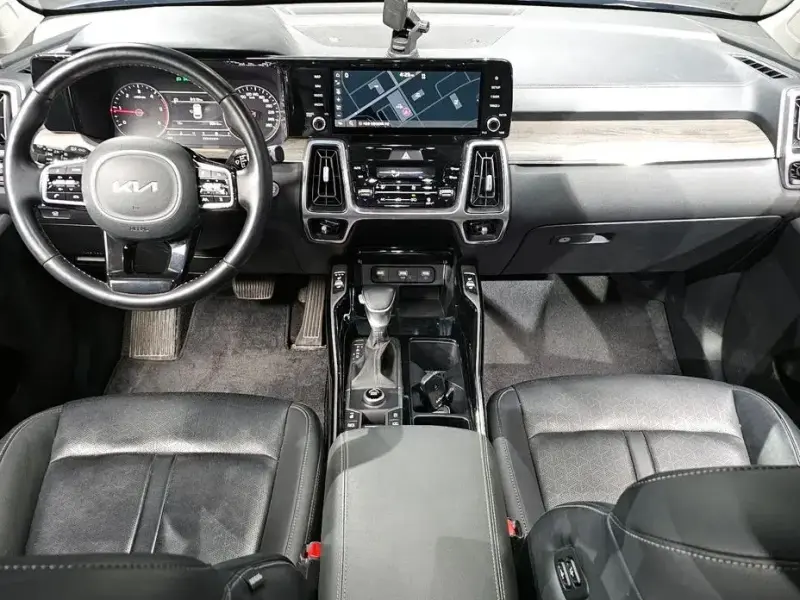 2022 Kia Sorento с пробегом 95 916 км