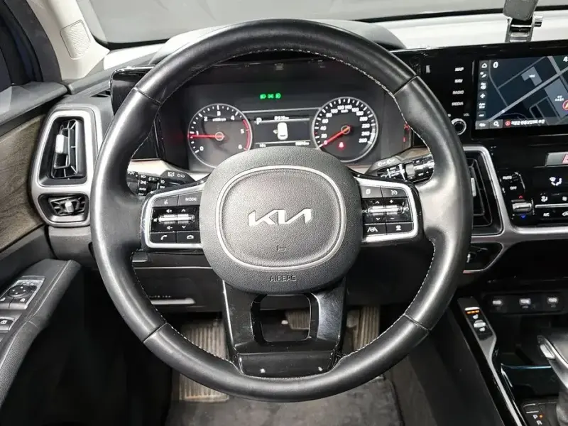 2022 Kia Sorento с пробегом 95 916 км