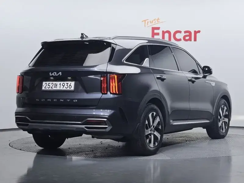 2022 Kia Sorento с пробегом 95 074 км