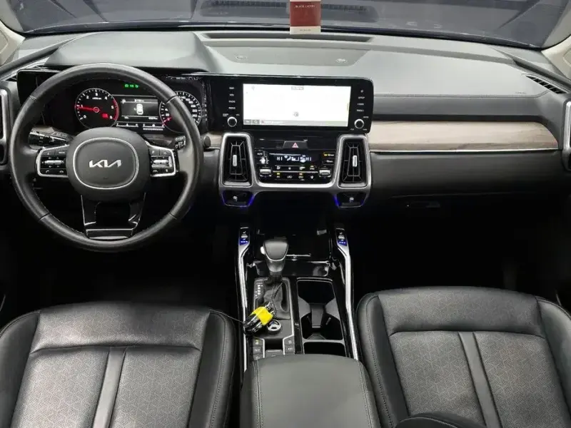 2022 Kia Sorento с пробегом 95 074 км