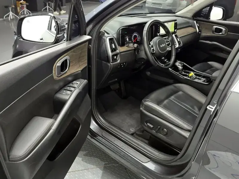 2022 Kia Sorento с пробегом 95 074 км