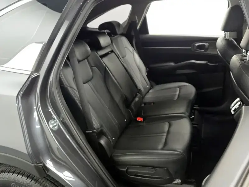 2022 Kia Sorento с пробегом 95 074 км