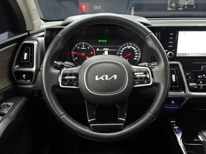 2022 Kia Sorento с пробегом 95 074 км