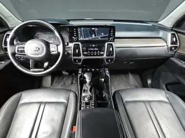 2021 Kia Sorento с пробегом 152 996 км
