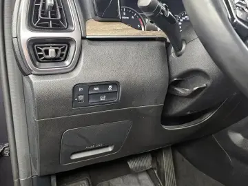 2022 Kia Sorento с пробегом 202 002 км
