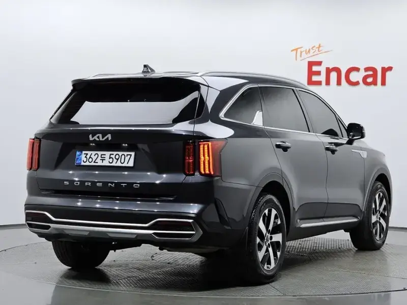 2022 Kia Sorento с пробегом 80 405 км
