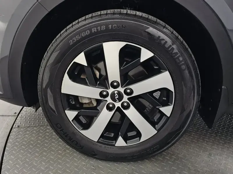 2022 Kia Sorento с пробегом 80 405 км