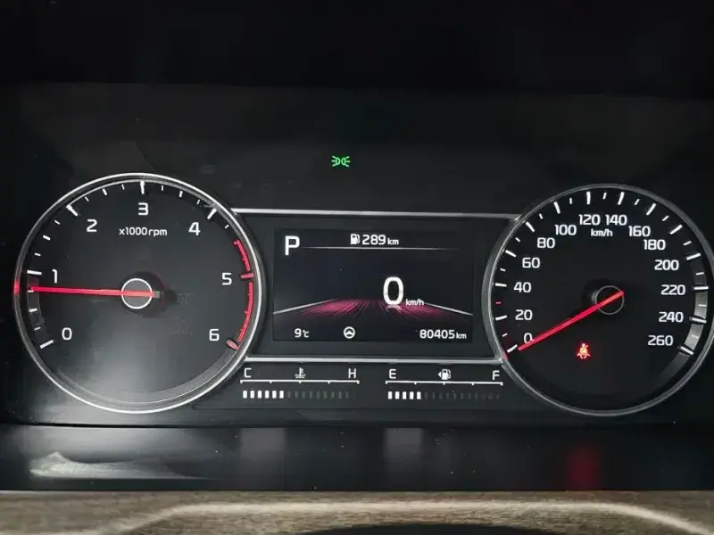 2022 Kia Sorento с пробегом 80 405 км
