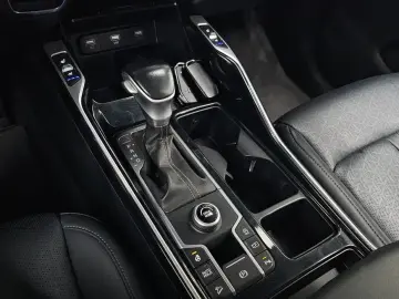 2022 Kia Sorento с пробегом 80 405 км