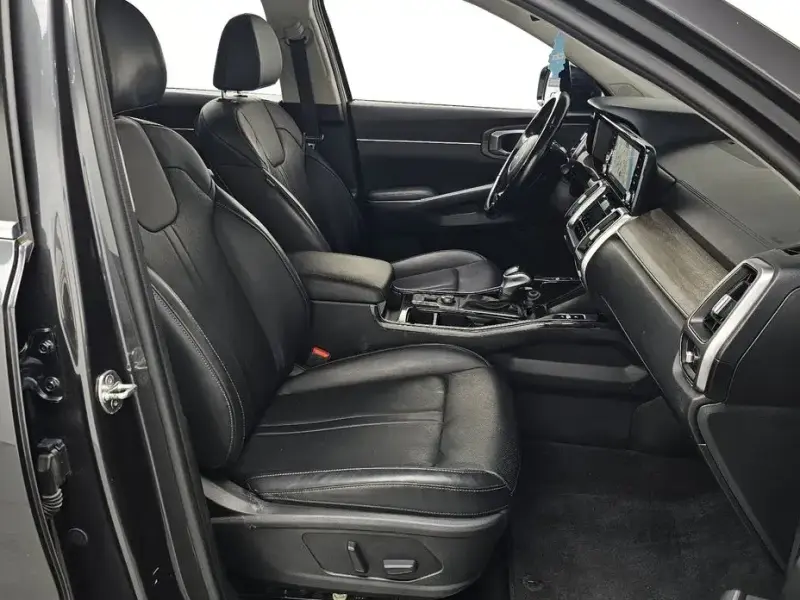 2022 Kia Sorento с пробегом 80 405 км