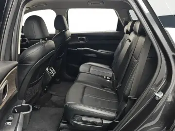 2022 Kia Sorento с пробегом 80 405 км