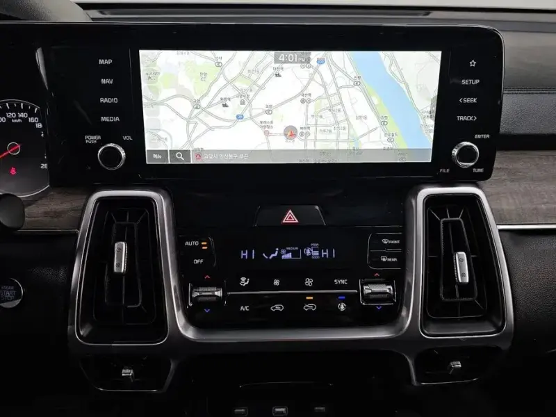 2022 Kia Sorento с пробегом 80 405 км
