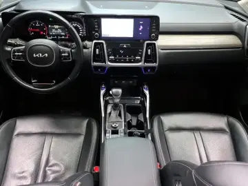 2022 Kia Sorento с пробегом 75 003 км
