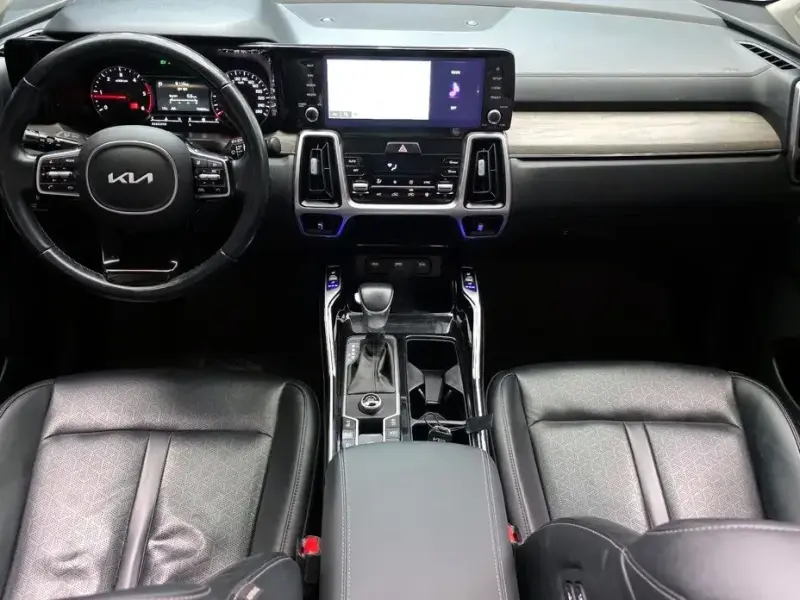 2022 Kia Sorento с пробегом 75 003 км