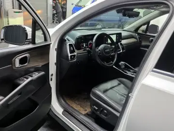 2022 Kia Sorento с пробегом 75 003 км