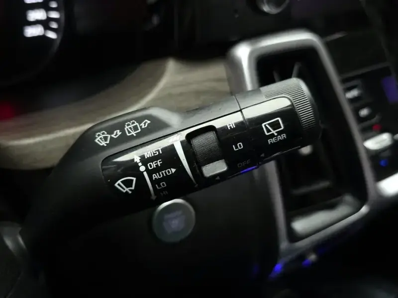 2022 Kia Sorento с пробегом 75 003 км