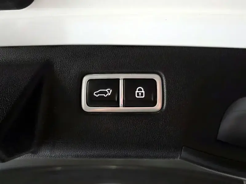 2022 Kia Sorento с пробегом 75 003 км