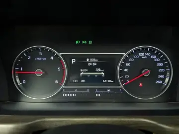 2022 Kia Sorento с пробегом 52 158 км