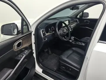 2021 Kia Sorento с пробегом 99 142 км
