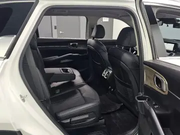 2021 Kia Sorento с пробегом 99 142 км